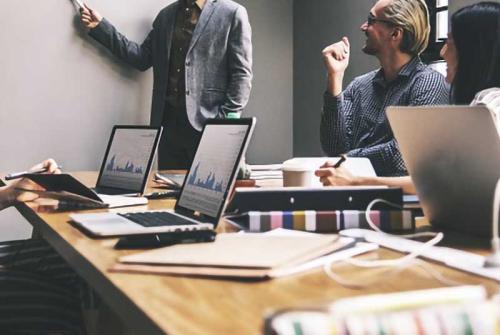 Introducción a las Ecuaciones Estructurales